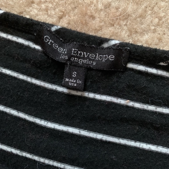 Top - Picture 2 of 2